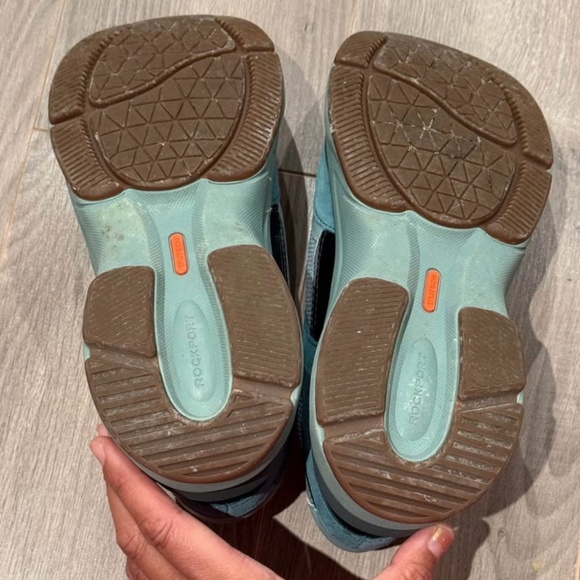 Women's Rockport Prowalker sneakers / running shoes, size 8 but runs large - Picture 5 of 6